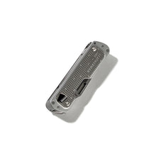 Load image into Gallery viewer, Leatherman Free T4 Multi-Tool / Silver
