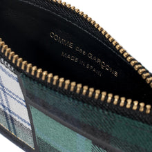 Load image into Gallery viewer, COMME des GARÇONS SA8100 Tartan Patchwork Classic Wallet / Green
